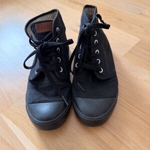 Black High-Top Canvas Sneakers